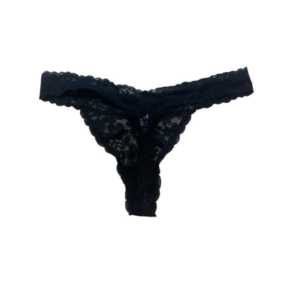 Sexy black lace panties